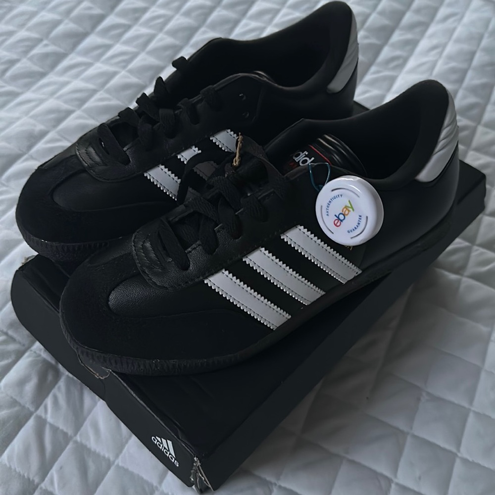 Adidas Samba sneakers
